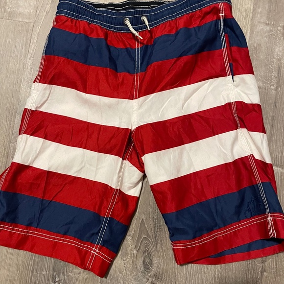 Gap boys swim trunks - Picture 1 of 1